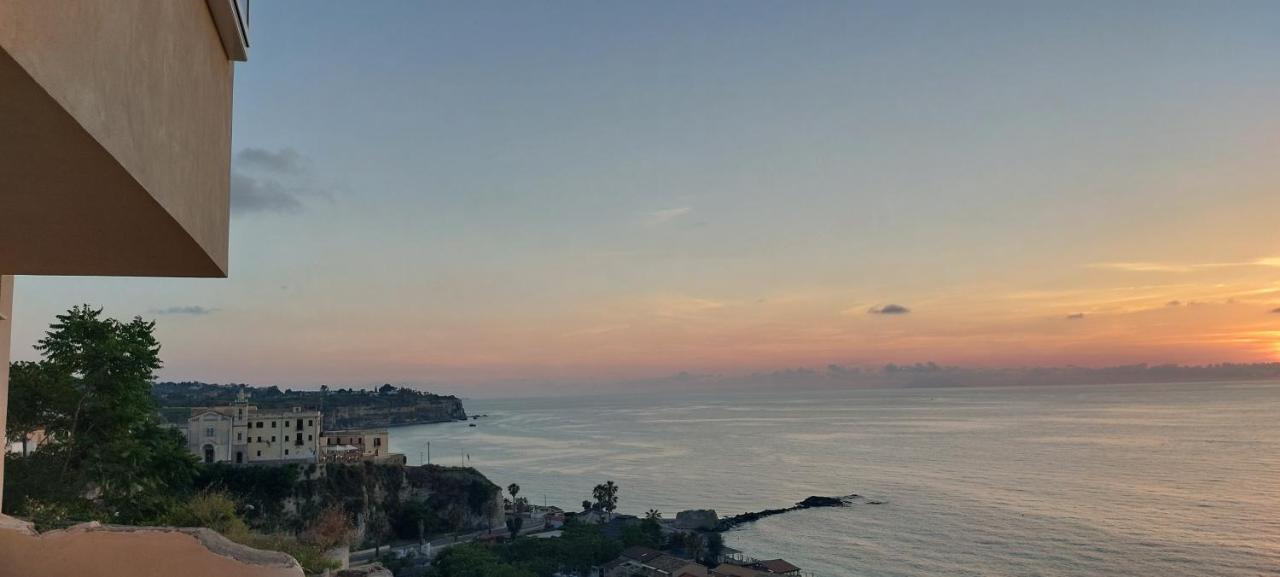 Ferienwohnung La Finestra Sul Mare Tropea Exterior foto
